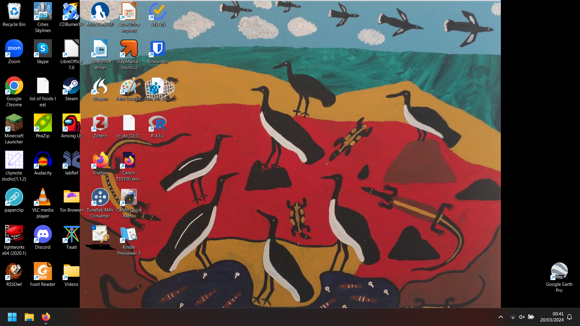 screenshot of desktop with programs on and artwork with animals as the bg image